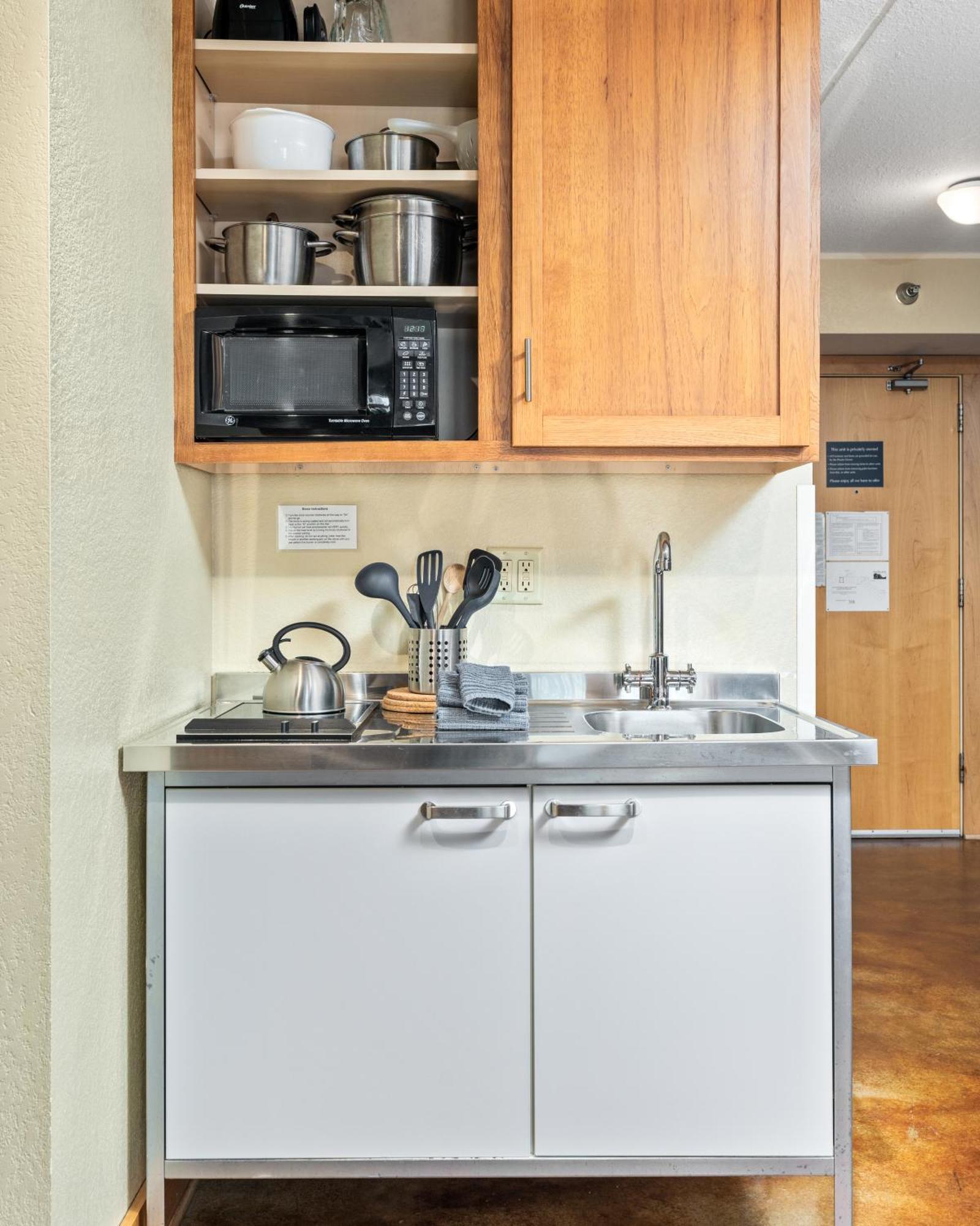 East Bay Suites グランド・マレー エクステリア 写真